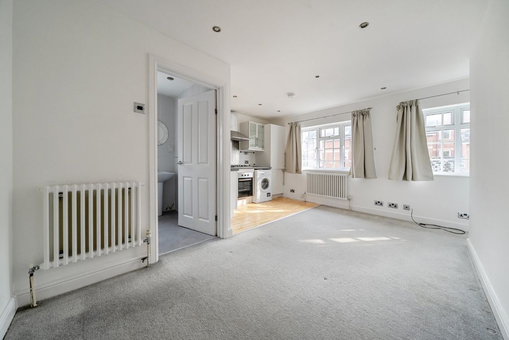 Property photo 3 of 11 Picture No. 04