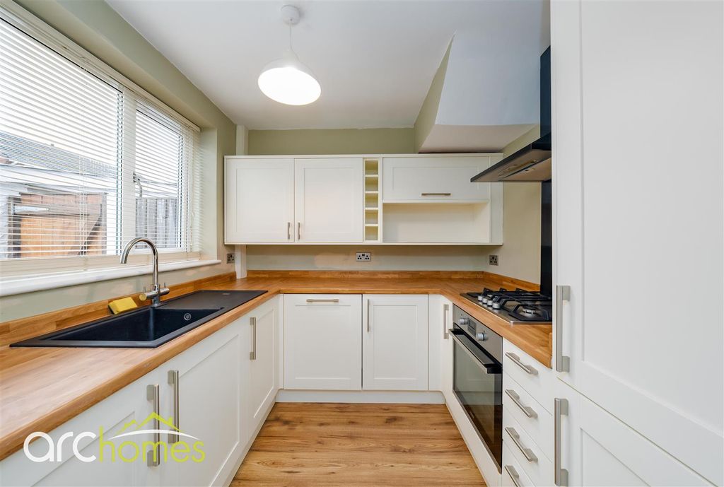 Property photo 2 of 26 Dsc04317-Edit.Jpg