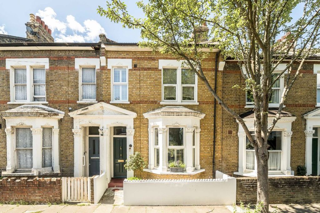 Property photo 1 of 10
