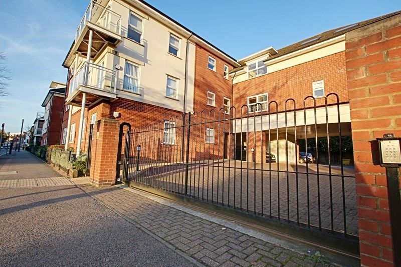 Property photo 1 of 15 Picture No. 11