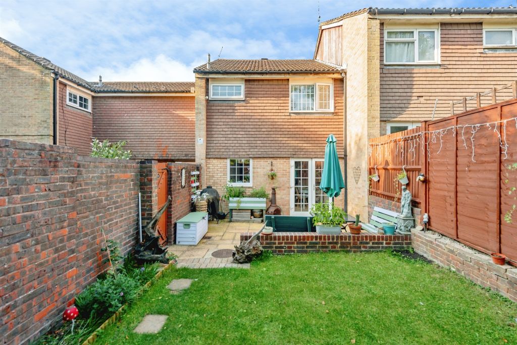 Property photo 2 of 17