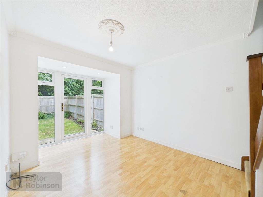 Property photo 2 of 13 Cam02600G0-Pr0516-Still007.Jpg