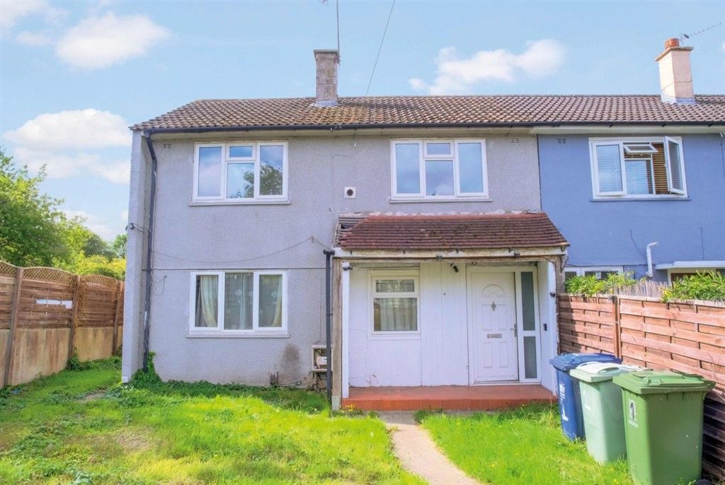 Property photo 1 of 8