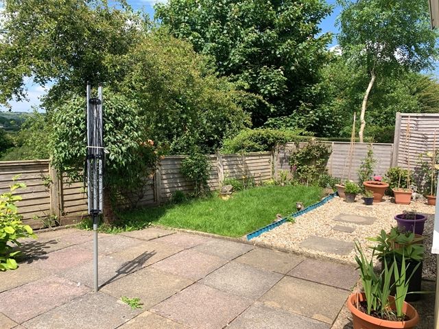 Property photo 2 of 9