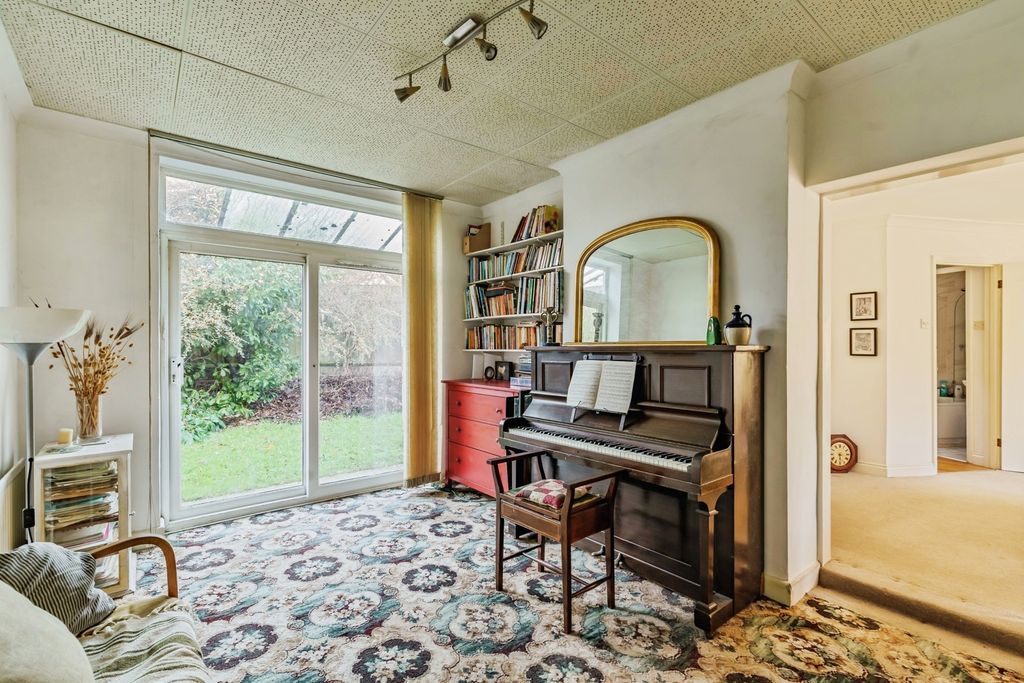 Property photo 2 of 19 Pbox-Img.Jpg