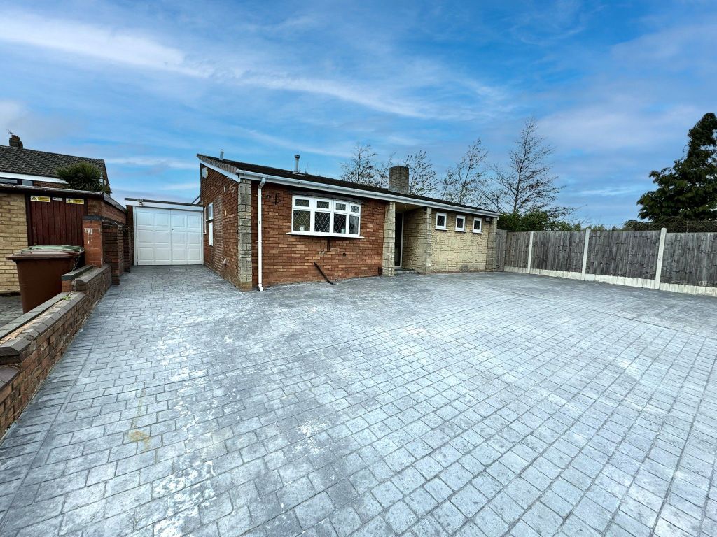 Property photo 2 of 26