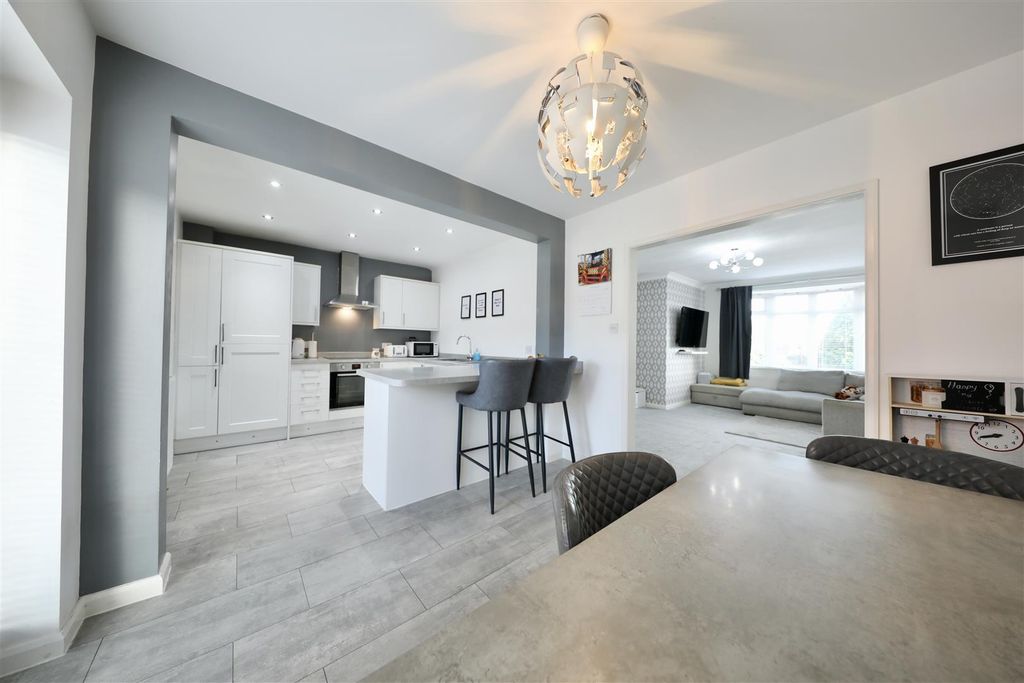 Property photo 3 of 21 0A4A2858.Jpg