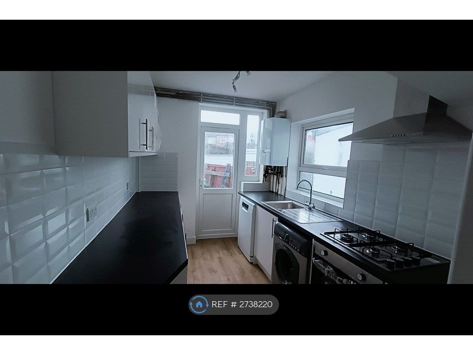 Property photo 3 of 11 New Kitchen