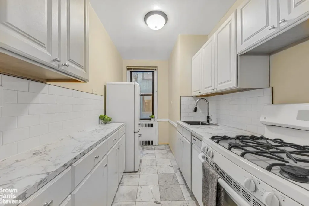 Property photo 3 of 11 <Alttext/>