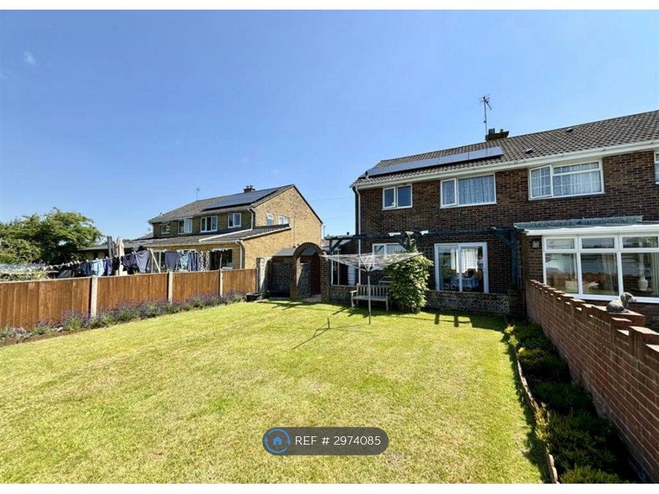 Property photo 3 of 13