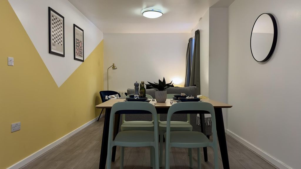 Property photo 1 of 8 A Stylish And Spacious Living Room, Perfect For So...