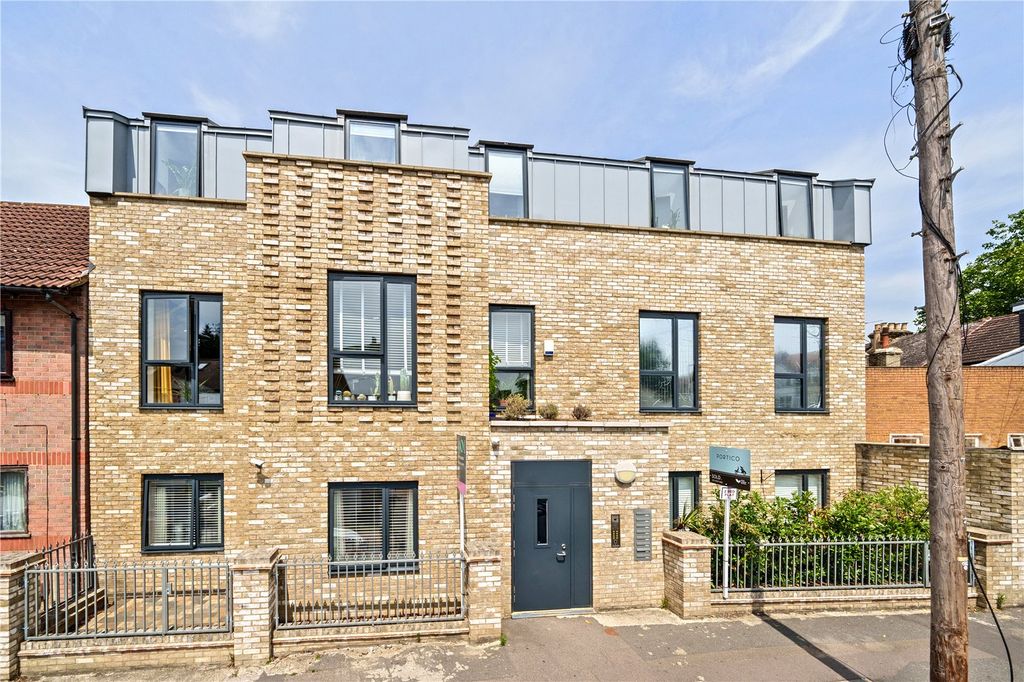 Property photo 1 of 20 Picture No. 17