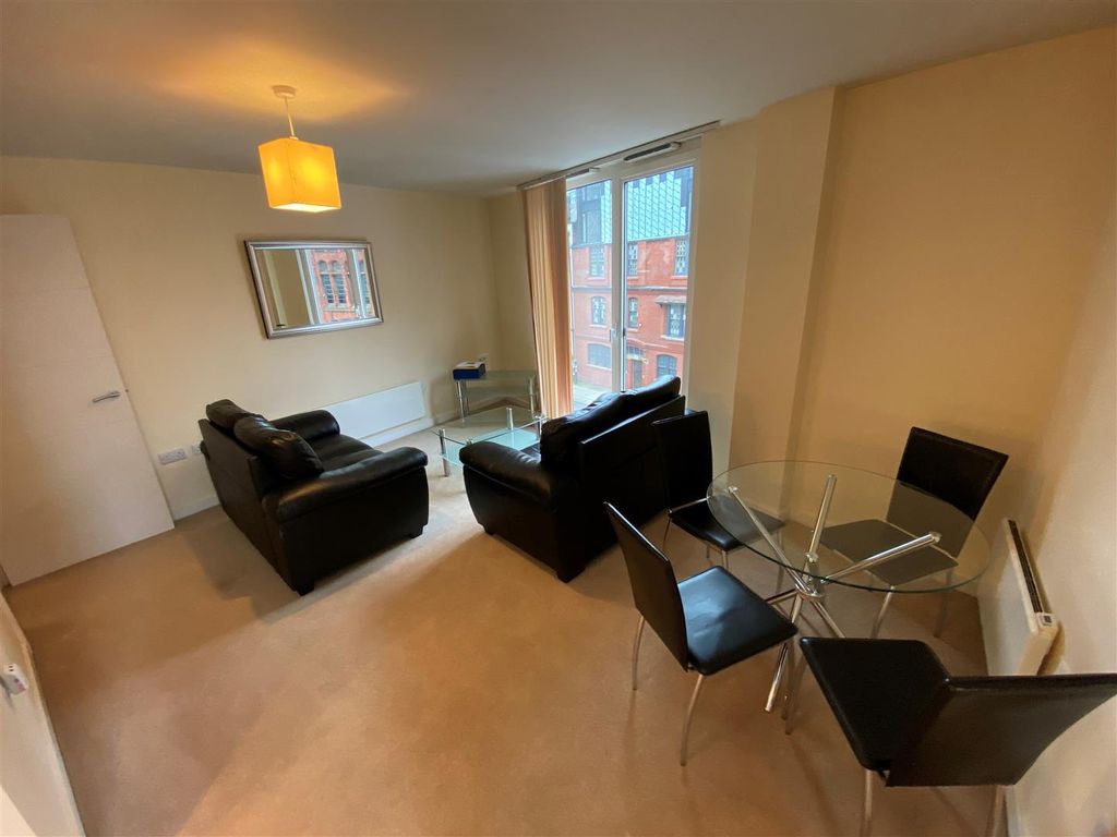 Property photo 2 of 11