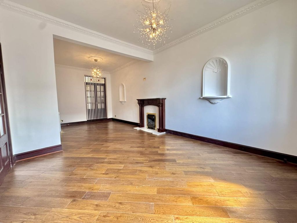 Property photo 2 of 19 Not Specified