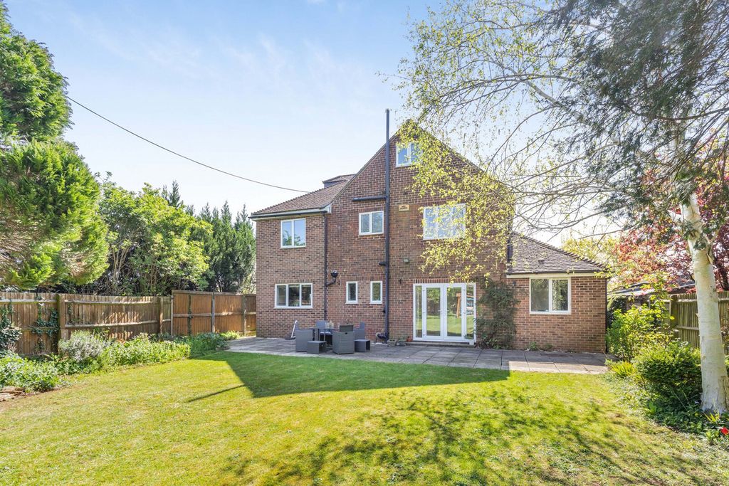 Property photo 3 of 29