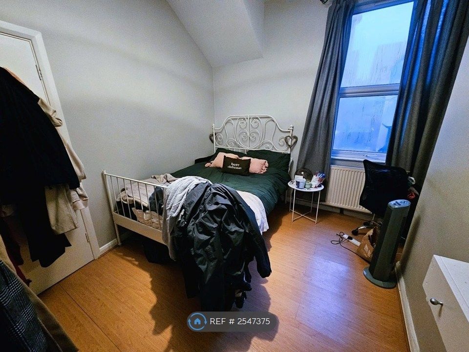 Property photo 3 of 8