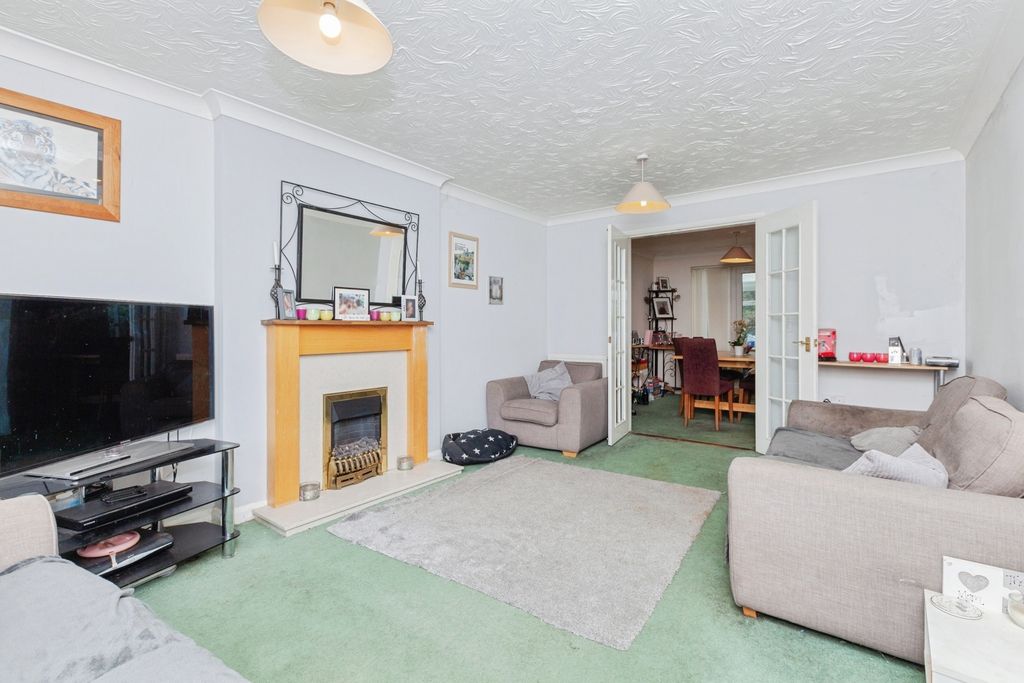 Property photo 2 of 17 Pbox-Img.Jpg