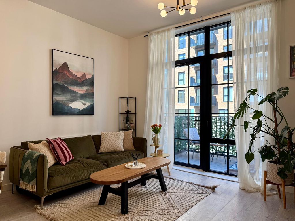 Property photo 1 of 14 Maya House