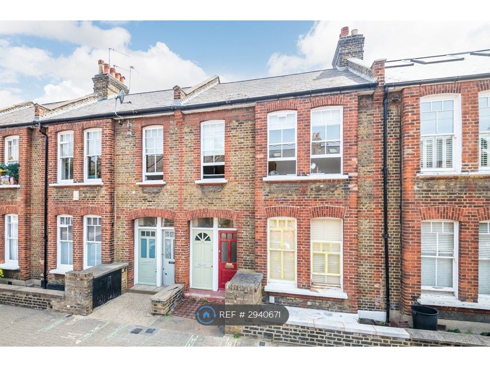 Property photo 1 of 25
