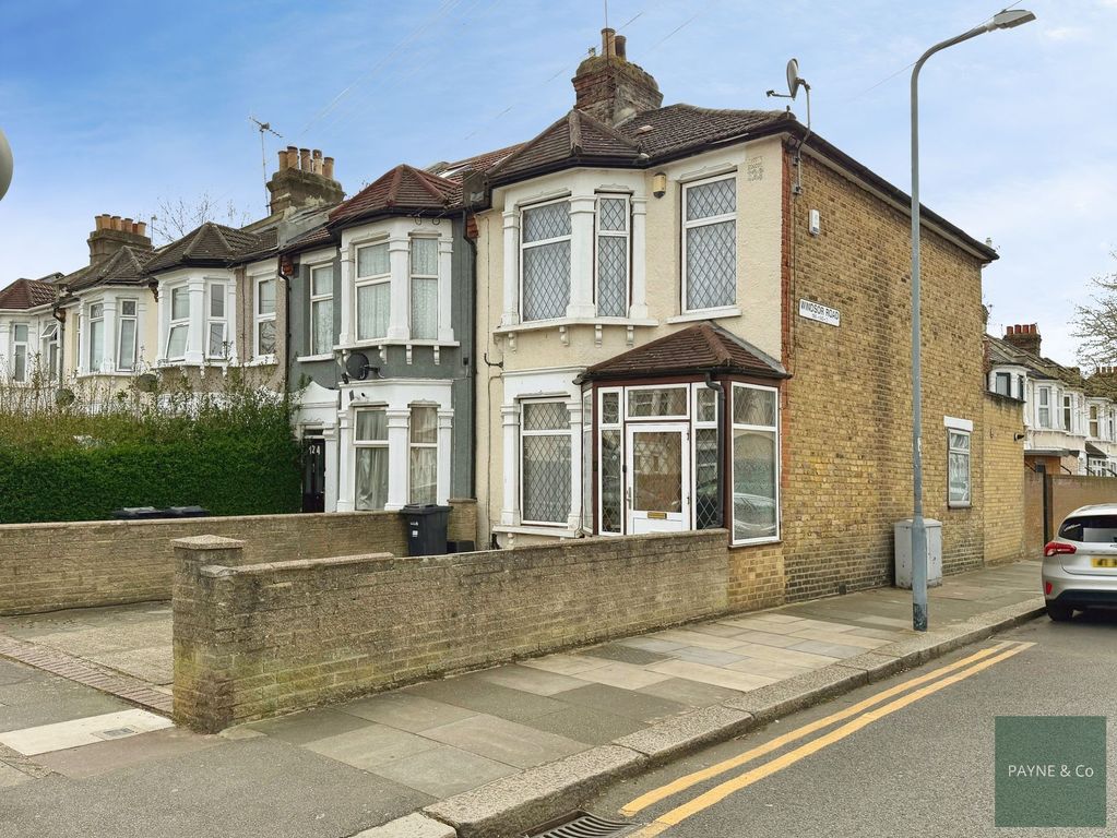 Property photo 3 of 19