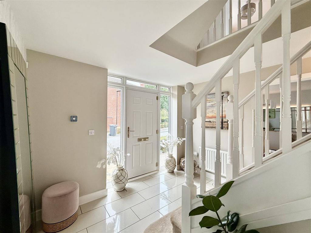 Property photo 3 of 35 3