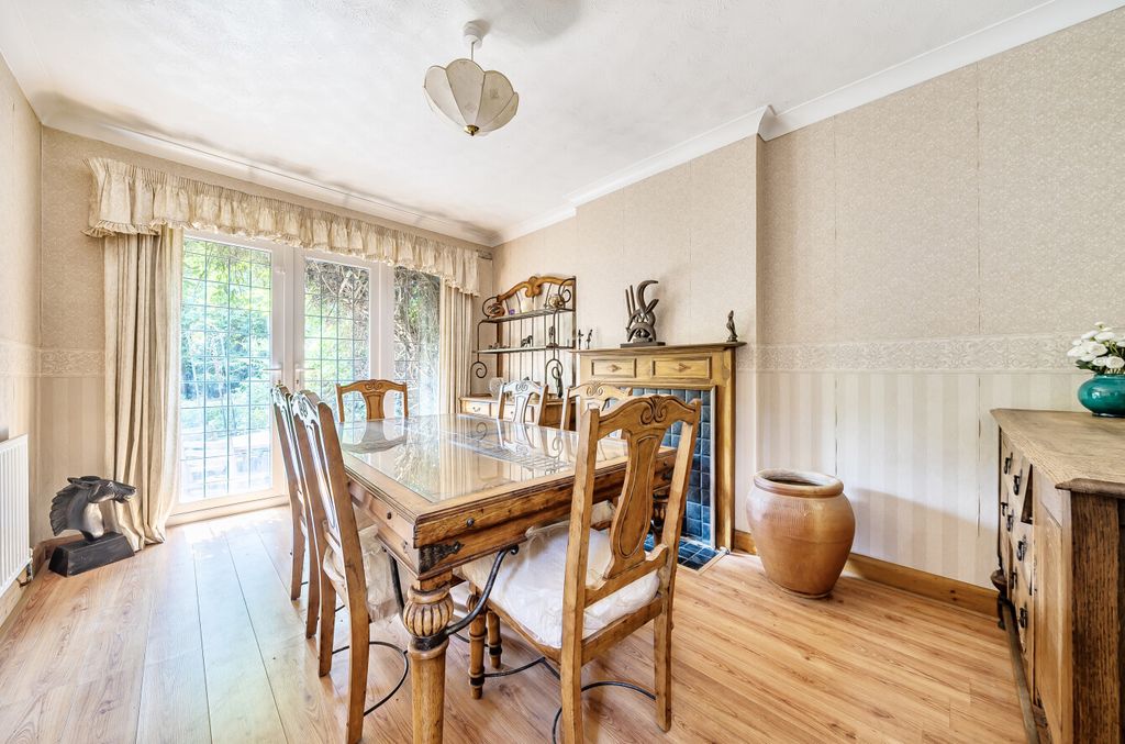 Property photo 3 of 16 1314778-3-686289E...