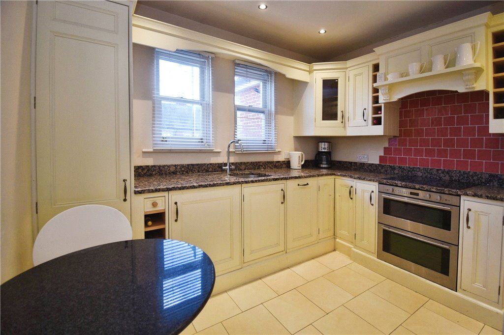 Property photo 3 of 21 Picture No. 06