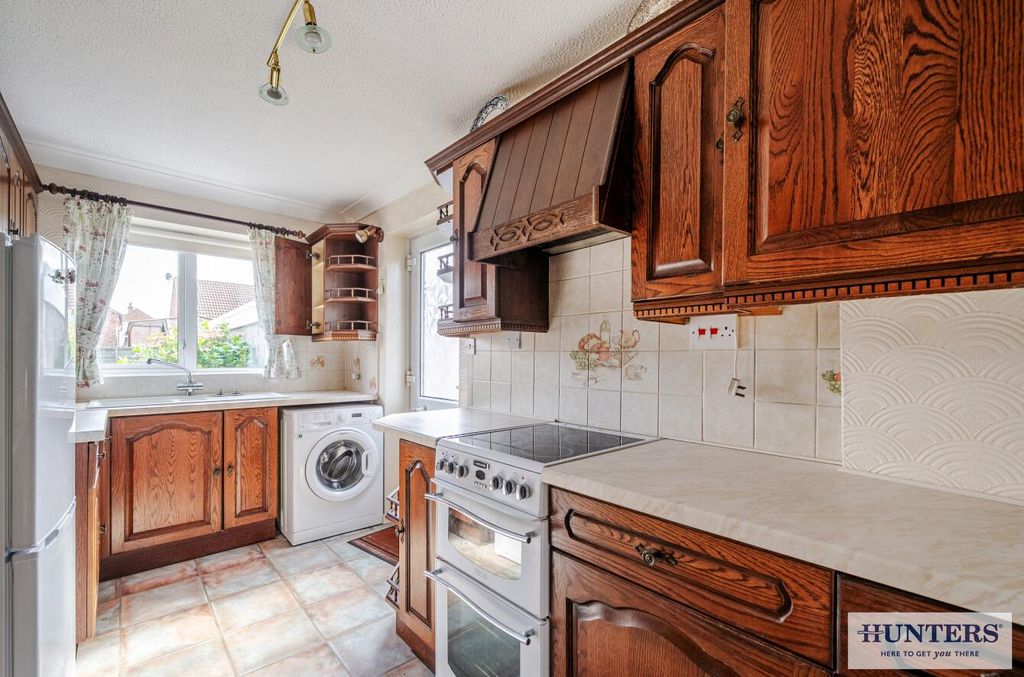 Property photo 3 of 20 7F46678A-ee22-454d-982F-c6824614B094.Jpg