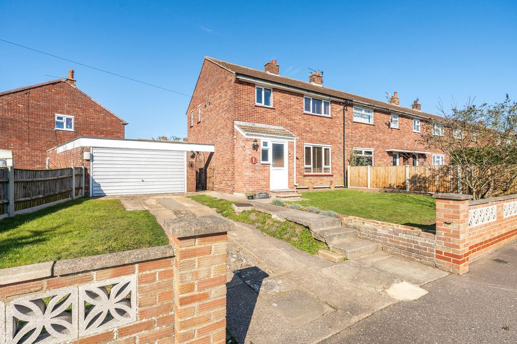 Property photo 1 of 13