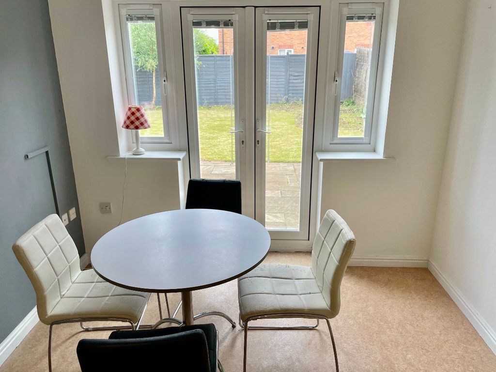 Property photo 3 of 20