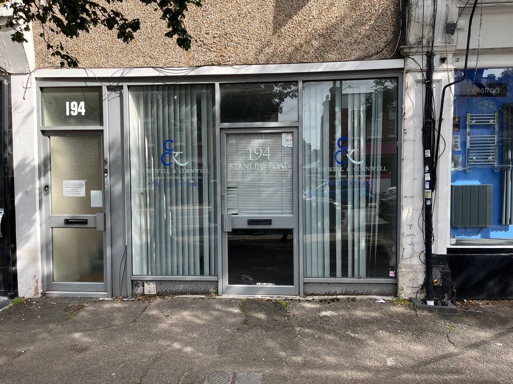 Property photo 1 of 3