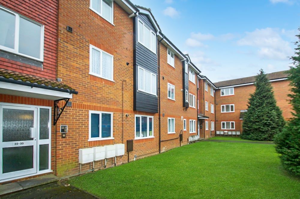 Property photo 1 of 3