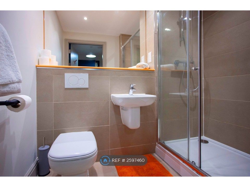 Property photo 3 of 6