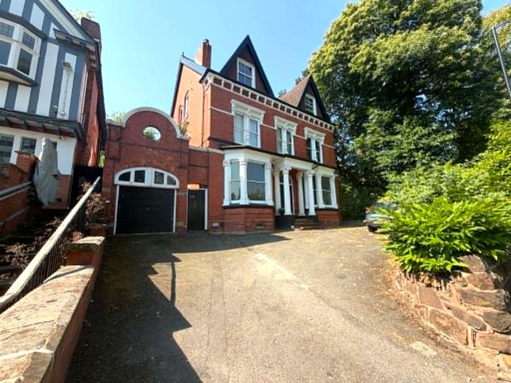 Property photo 1 of 12 34320820-2887-4362-A115-8A7A96F4Cbf5.Jpg
