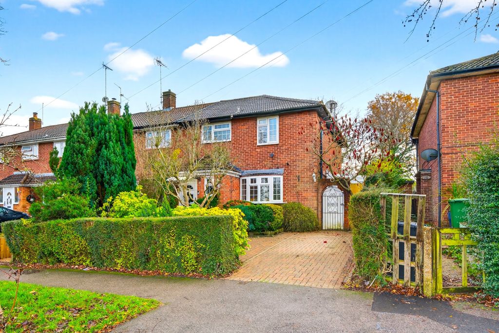 Property photo 2 of 18 Front