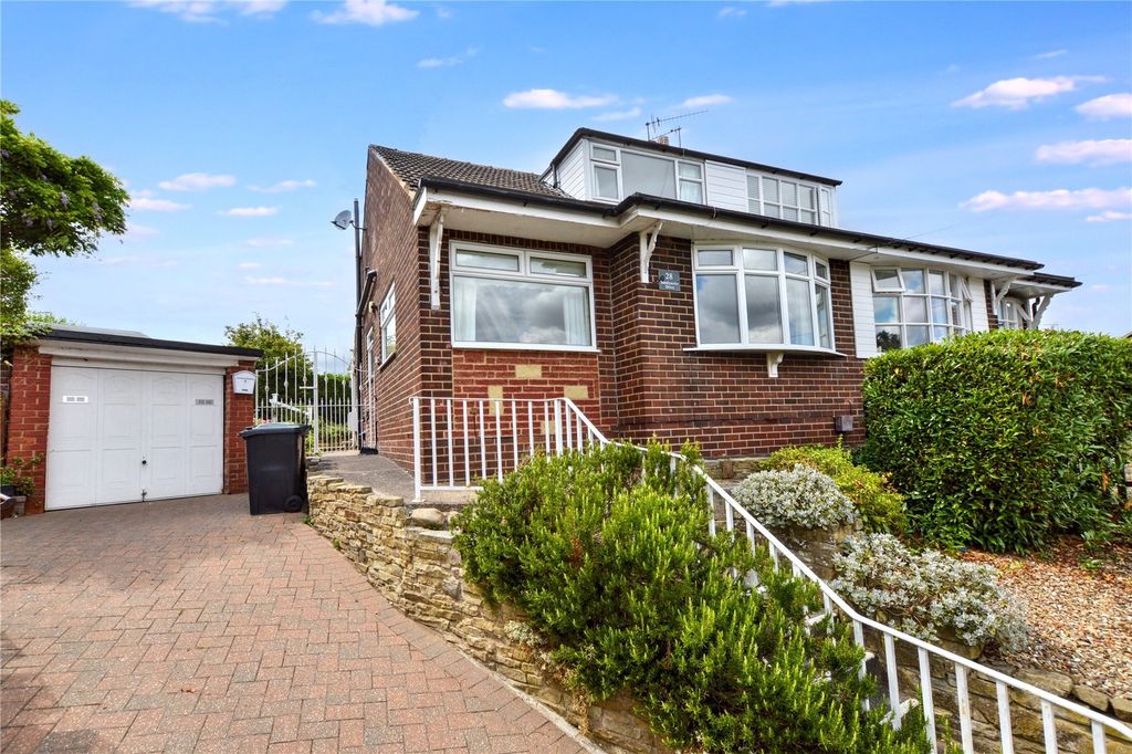 Property photo 1 of 21 Picture No. 23