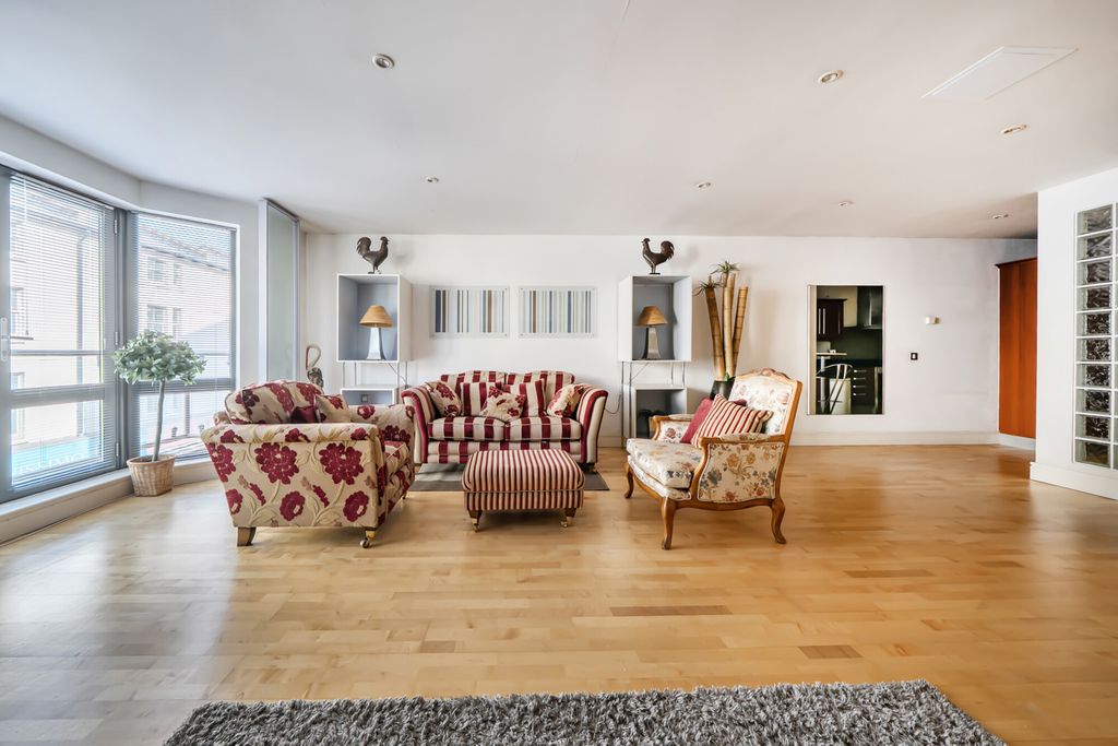 Property photo 2 of 16 1500659 (6).Jpg