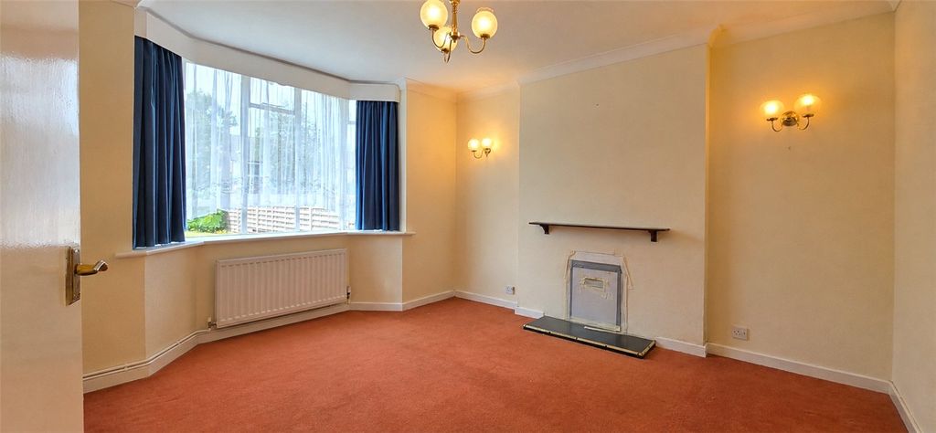 Property photo 3 of 31 Picture No. 32