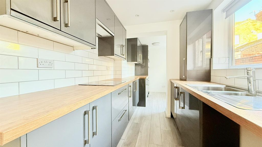 Property photo 2 of 16 Fullsizerender-4.Jpeg