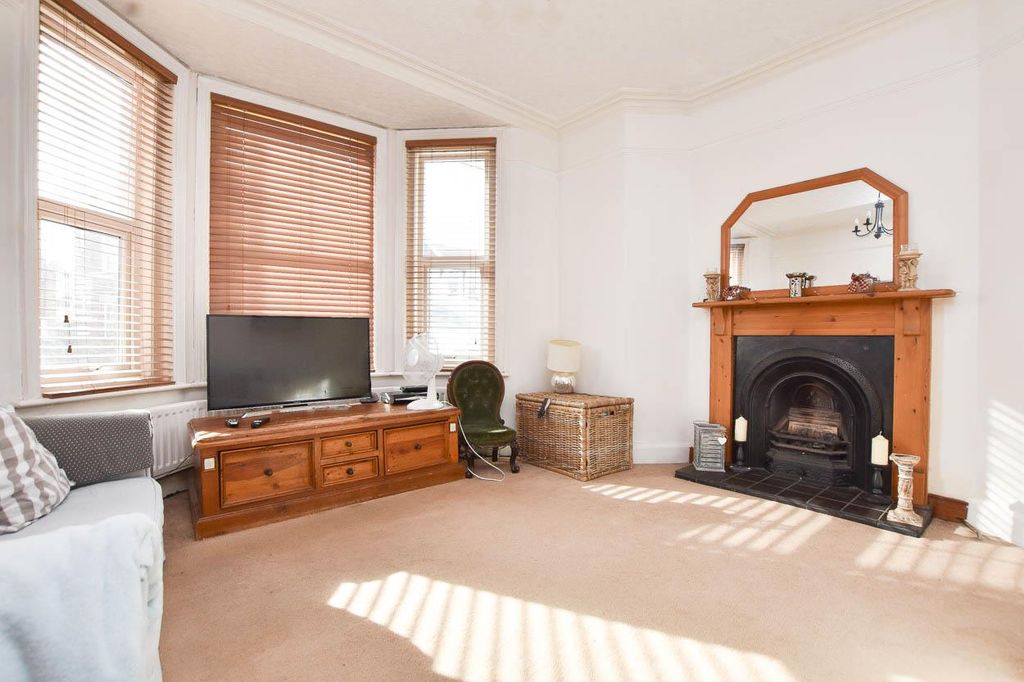 Property photo 2 of 14 Untitled-53.Jpg