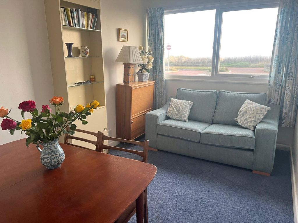 Property photo 3 of 24 Picture No. 23