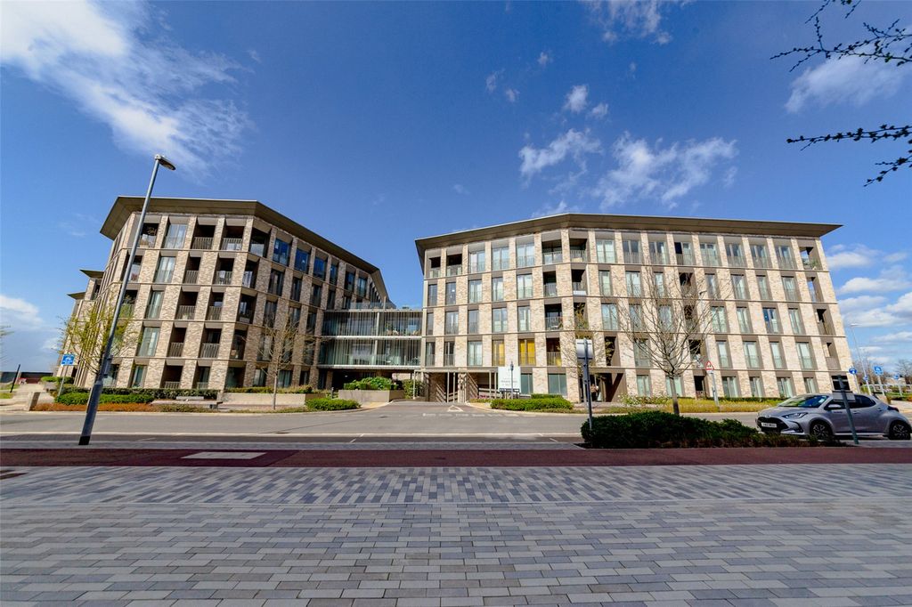 Property photo 1 of 11 Picture No. 23