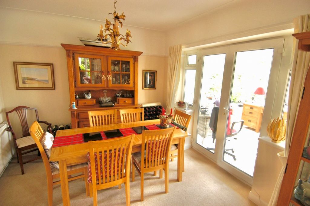 Property photo 3 of 21 Picture No. 10