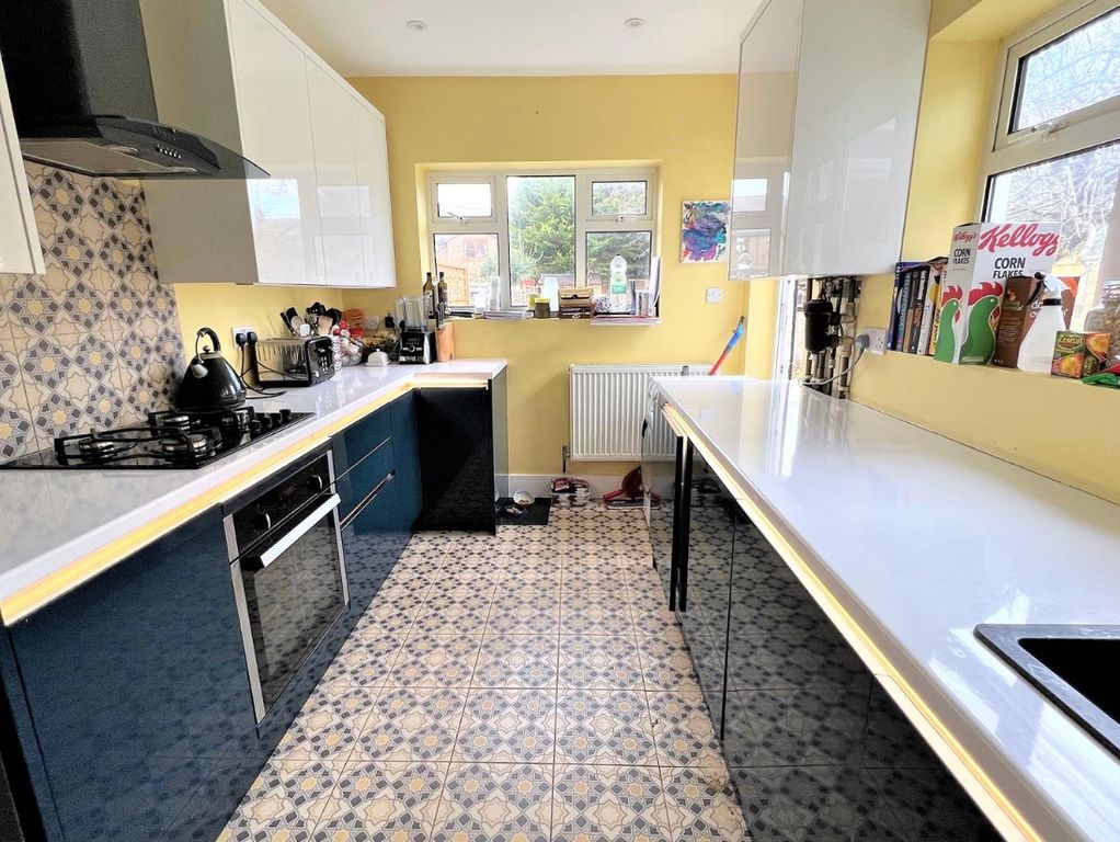 Property photo 2 of 7 Picture No. 01