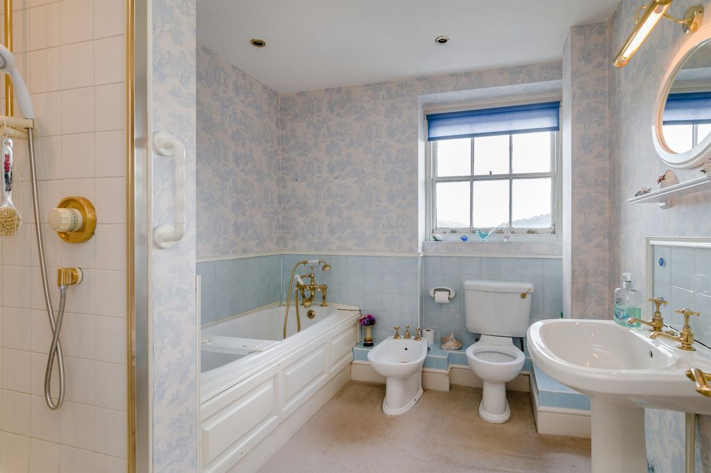 Additional image 15 of 2 bed flat for saleBeaufort Arms Court, Monmouth, Monmouthshire NP25