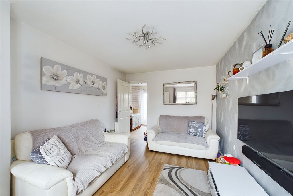 Property photo 3 of 10 Picture No. 29