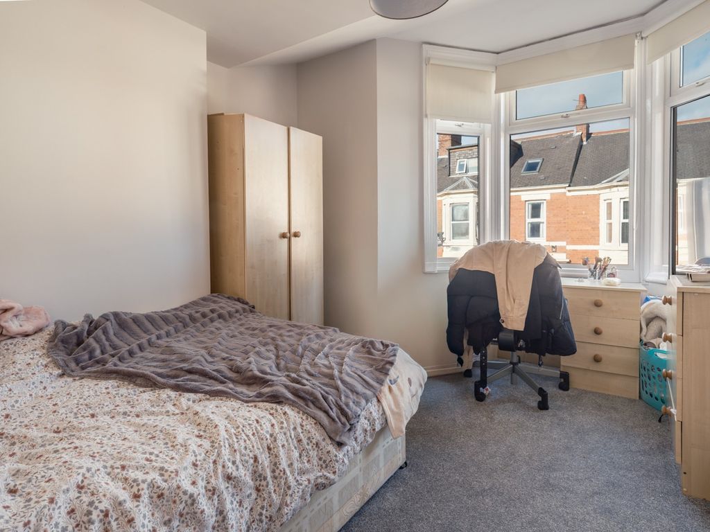 Property photo 3 of 10 4597372