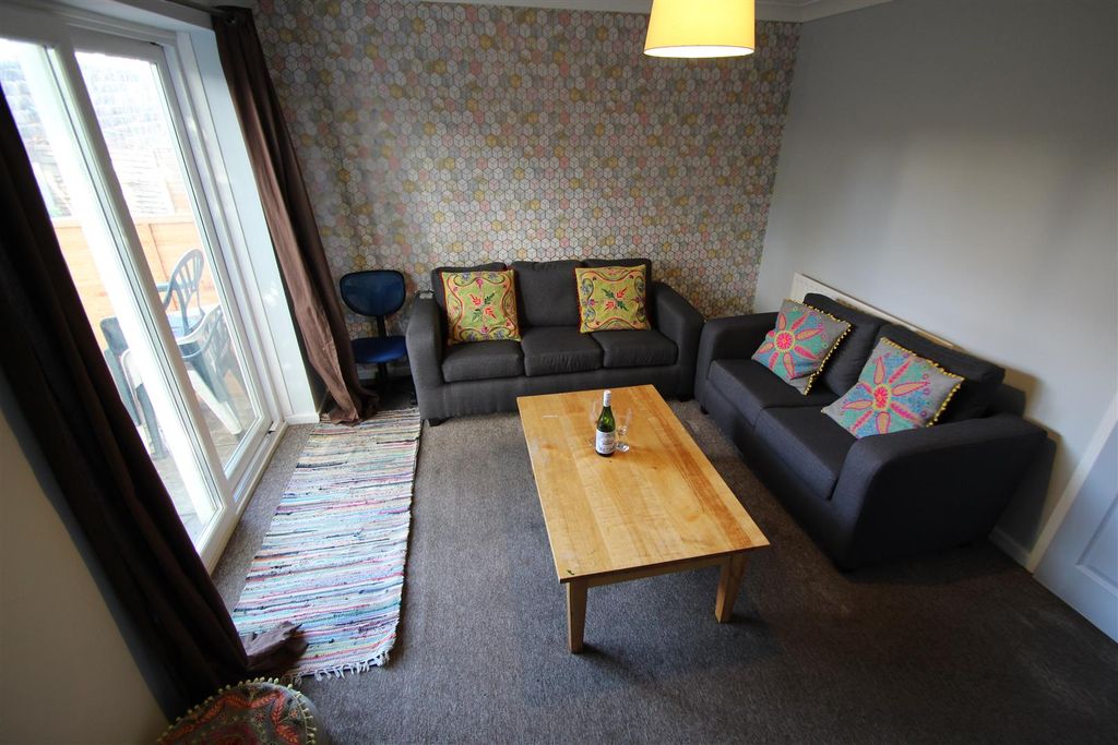 Property photo 3 of 12 Img_1173.Jpg