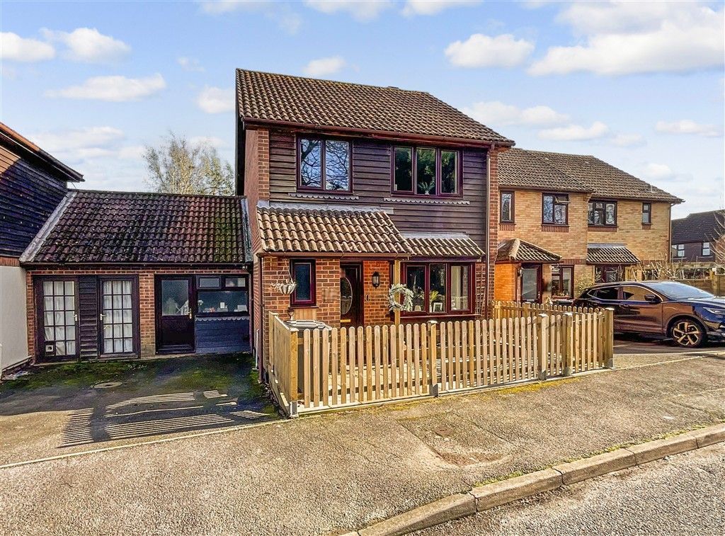 Property photo 1 of 13 Front