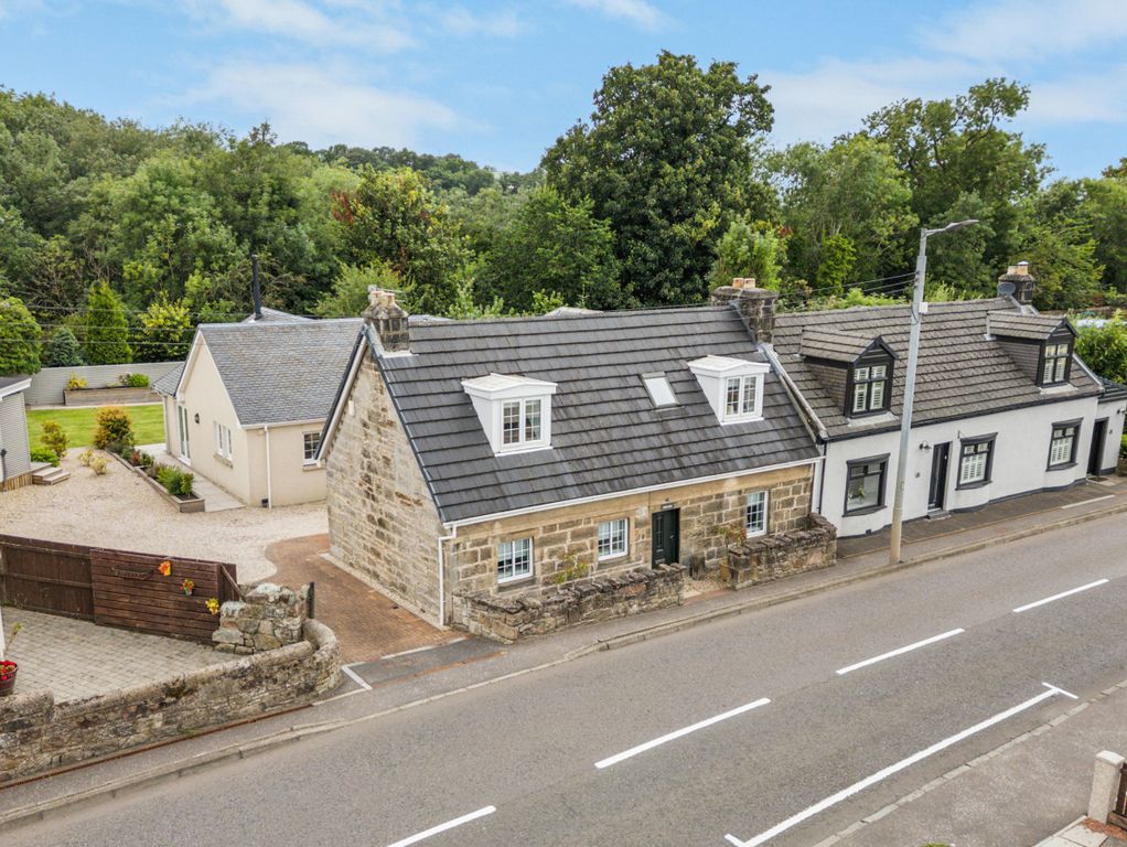 Property photo 1 of 50